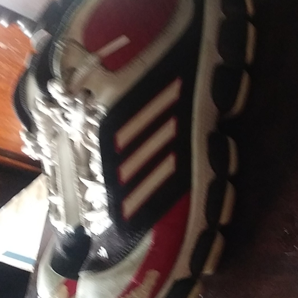 Adidas shoes - Picture 4 of 4